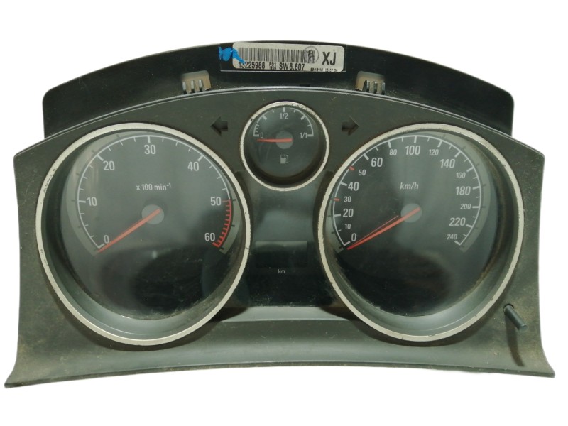 Recambio de cuadro instrumentos para opel zafira b cosmo referencia OEM IAM 13225988  