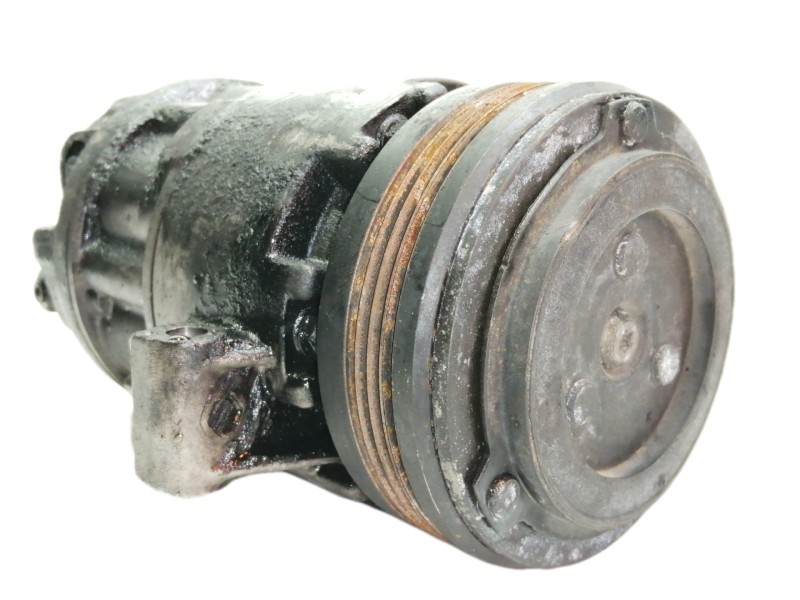 Recambio de compresor aire acondicionado para bmw serie 3 berlina (e46) 2.0 16v diesel cat referencia OEM IAM 64526905643  