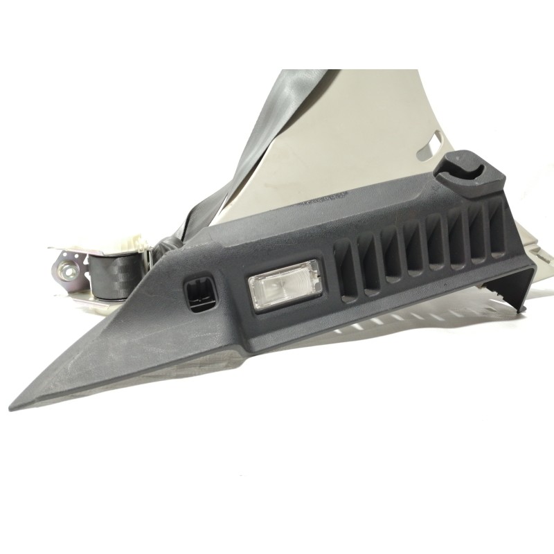 Recambio de cinturon seguridad trasero central para renault clio iii exception 2 referencia OEM IAM 33056057E  