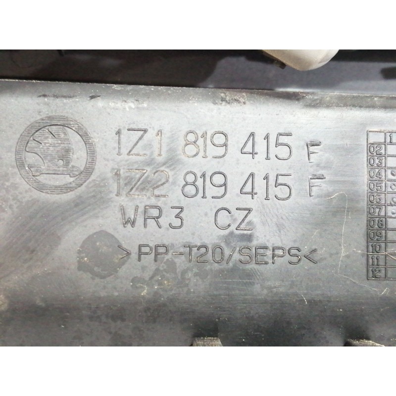 Recambio de torpedo para skoda octavia berlina (1z3) 1.9 tdi referencia OEM IAM 1Z1819415 1Z1819415F 