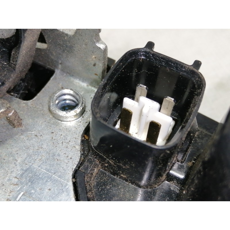 Recambio de cerradura puerta delantera izquierda para jeep gr. cherokee (wh) 3.0 crd overland referencia OEM IAM   