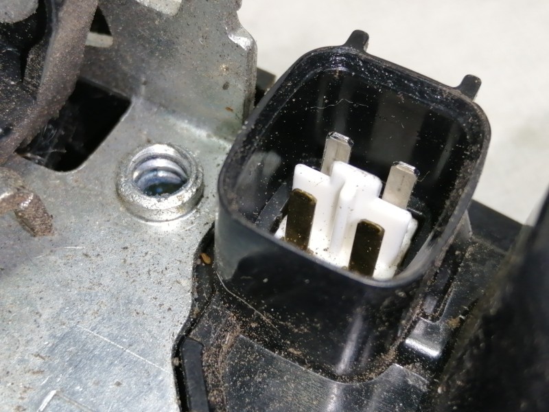 Recambio de cerradura puerta delantera izquierda para jeep gr. cherokee (wh) 3.0 crd overland referencia OEM IAM   