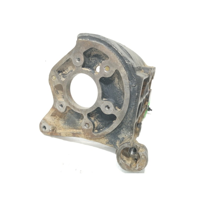 Recambio de soporte bomba inyeccion para nissan serena (c23m) 2.3 lx diesel referencia OEM IAM 168129C641  