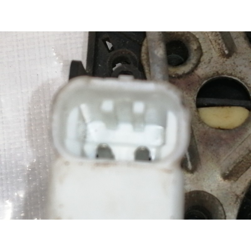 Recambio de cerradura puerta delantera derecha para chevrolet camaro coupe piel referencia OEM IAM   