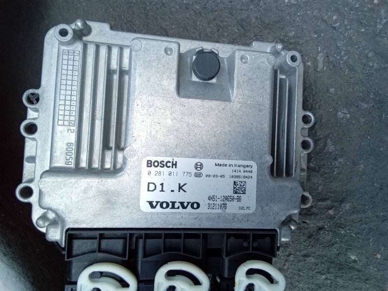 Recambio de centralita motor uce para volvo c30 1.6 d kinetic referencia OEM IAM 0281011775 4N5112A650BB / 1039S18424 31211076 /