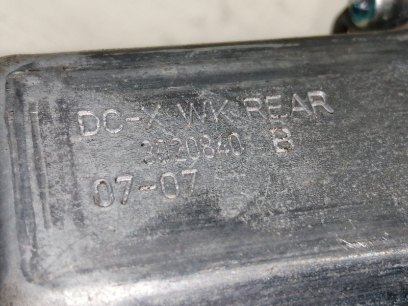 Recambio de elevalunas trasero derecho para jeep gr. cherokee (wh) 3.0 crd overland referencia OEM IAM 3020840B  