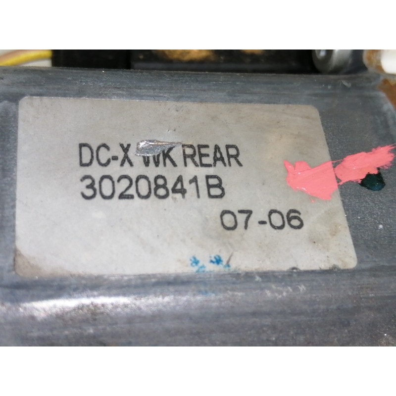 Recambio de elevalunas trasero izquierdo para jeep gr. cherokee (wh) 3.0 crd overland referencia OEM IAM 3020841B  