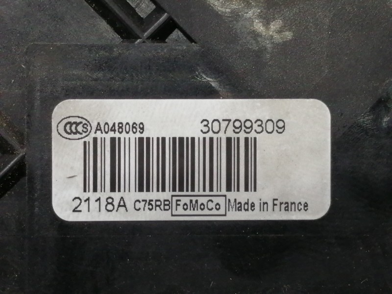 Recambio de cerradura puerta delantera izquierda para volvo c30 1.6 d kinetic referencia OEM IAM 30799309  