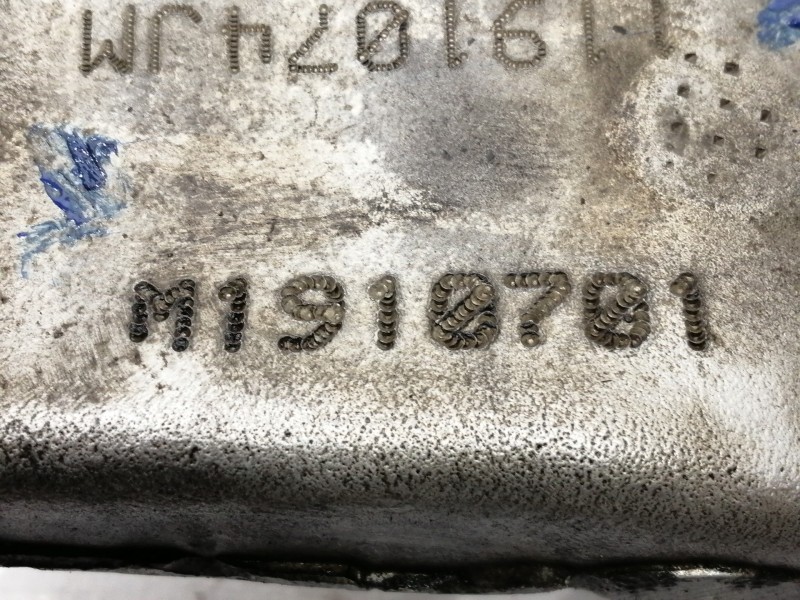 Recambio de mangueta delantera izquierda para jeep gr. cherokee (wh) 3.0 crd overland referencia OEM IAM 52090177AD  