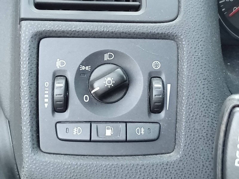 Recambio de mando luces para volvo c30 1.6 d kinetic referencia OEM IAM 30739300  