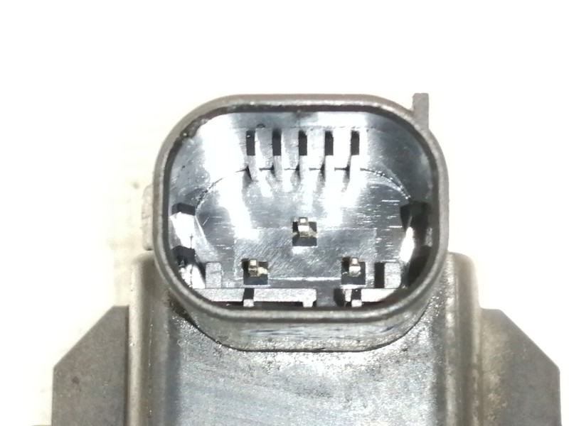 Recambio de sensor presion para jeep gr. cherokee (wh) 3.0 crd overland referencia OEM IAM A0051535028  