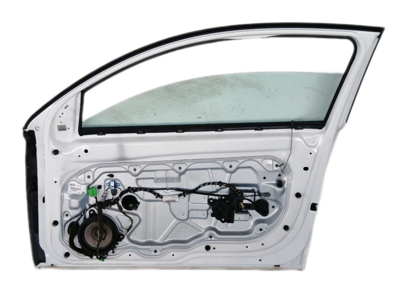 Recambio de puerta delantera derecha para volvo c30 1.6 d kinetic referencia OEM IAM   
