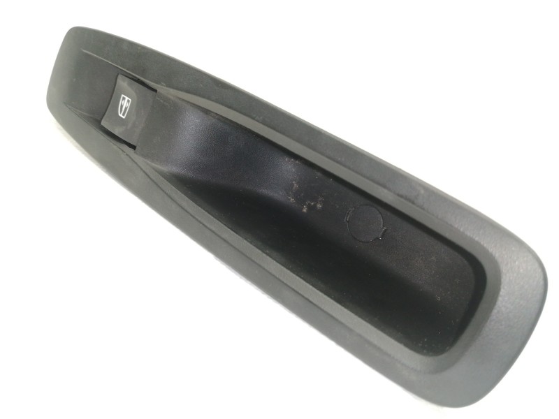 Recambio de mando elevalunas trasero izquierdo para renault megane iv berlina 5p experience referencia OEM IAM 829507746R  