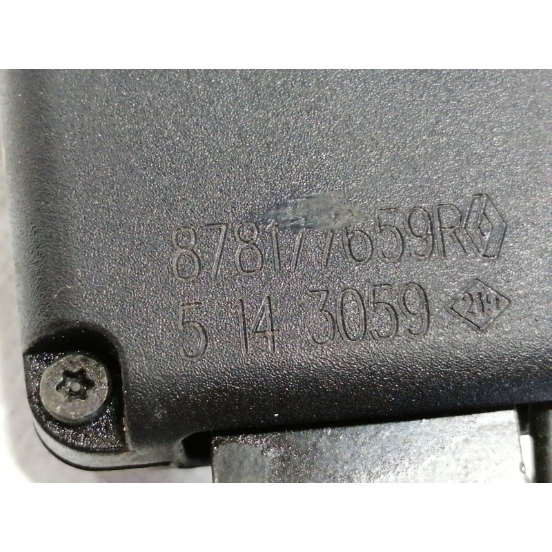 Recambio de enganche cinturon delantero izquierdo para renault clio iv business referencia OEM IAM 878177659R  