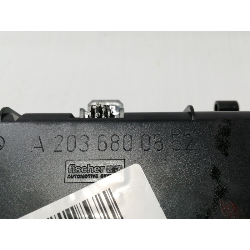 Recambio de cenicero para mercedes-benz clase c (w203) sportcoupe c 220 cdi (203.706) referencia OEM IAM A2036800852  