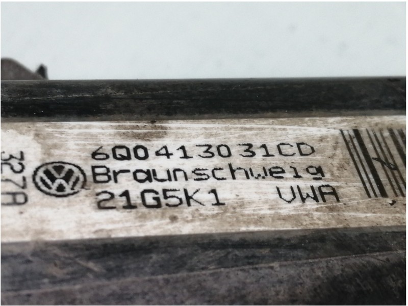 Recambio de amortiguador delantero izquierdo para volkswagen polo (9n3) advance referencia OEM IAM 6Q0413031CD  