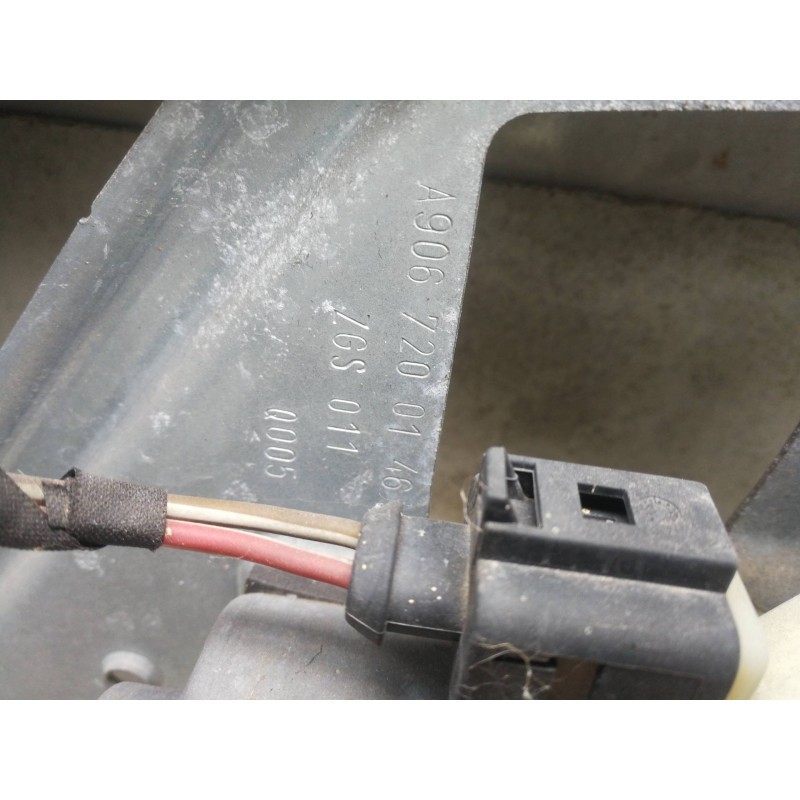 Recambio de elevalunas delantero derecho para volkswagen crafter combi (2e) combi 35 batalla larga con techo alto referencia OEM