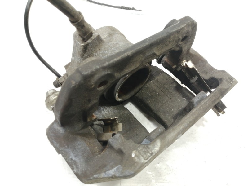 Recambio de pinza freno delantera derecha para mercedes-benz clase clc (cl203) clc 220 cdi (la) (203.708) referencia OEM IAM 685