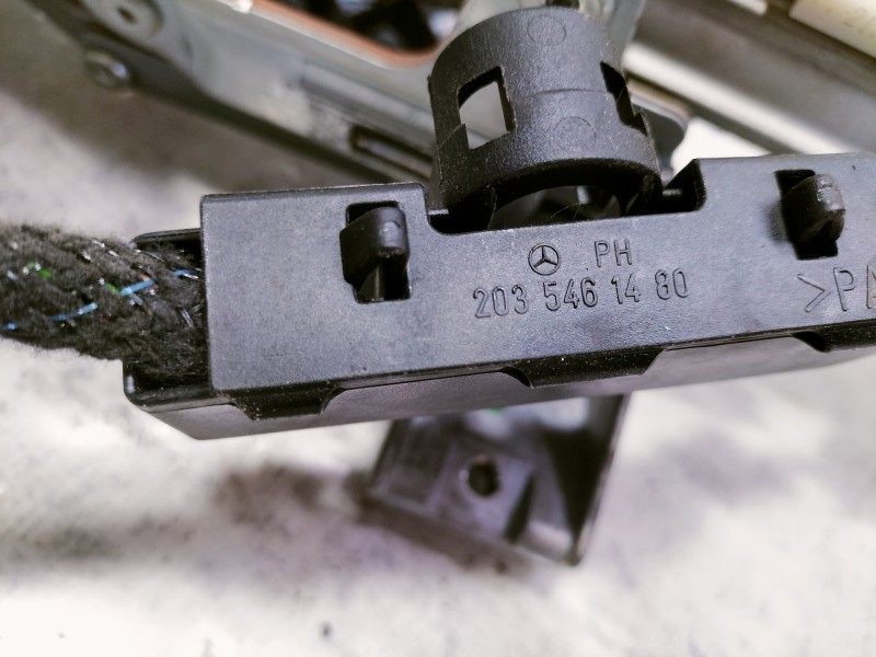 Recambio de columna direccion para mercedes-benz clase clc (cl203) clc 220 cdi (la) (203.708) referencia OEM IAM A2034620205 A20