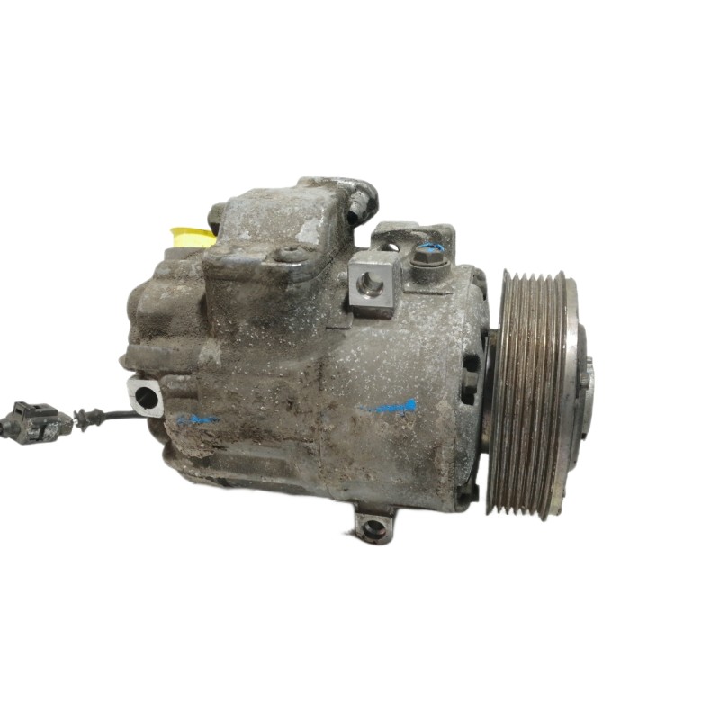 Recambio de compresor aire acondicionado para volkswagen polo (9n3) advance referencia OEM IAM 8Q0820803R 8741F 