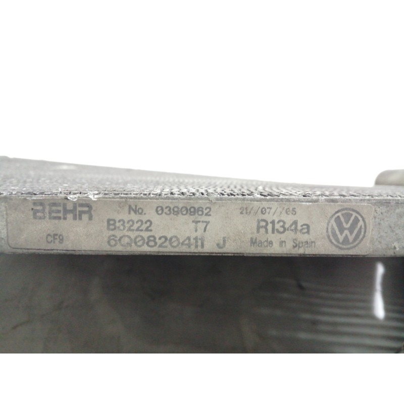 Recambio de condensador / radiador aire acondicionado para volkswagen polo (9n3) advance referencia OEM IAM 6Q0820411J B3222 