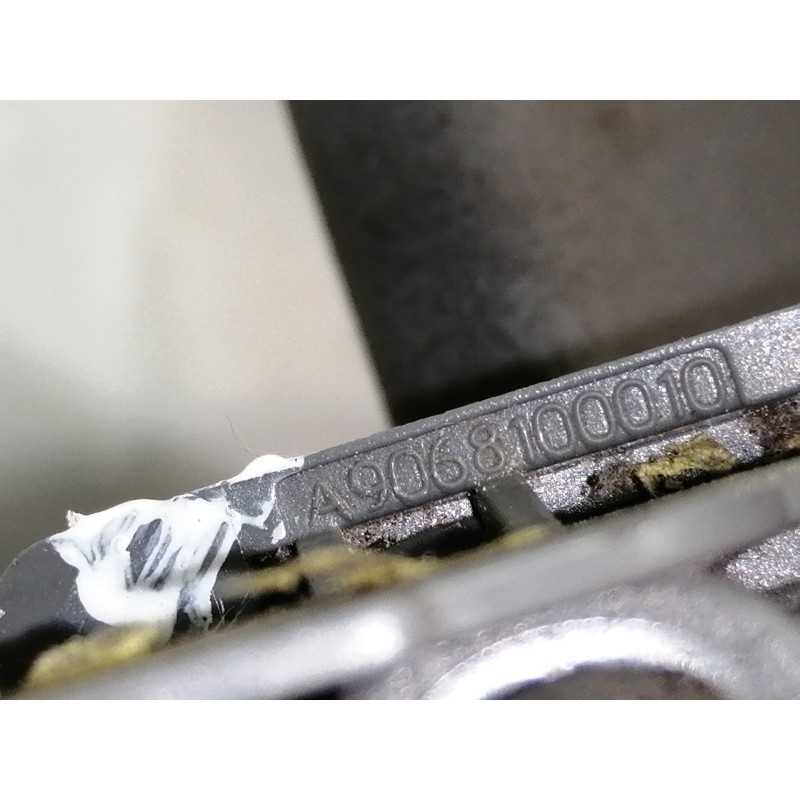 Recambio de parasol derecho para volkswagen crafter combi (2e) combi 35 batalla larga con techo alto referencia OEM IAM A9068100