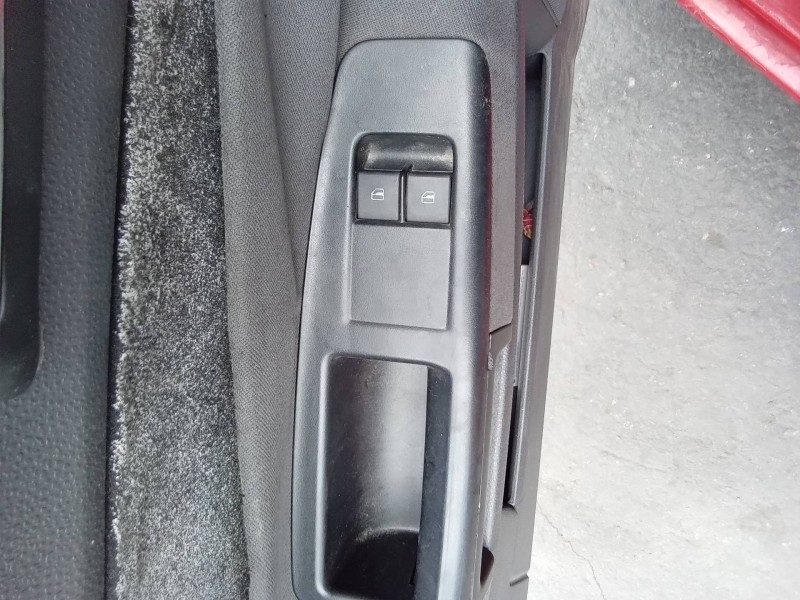 Recambio de mando elevalunas delantero izquierdo para volkswagen polo (9n3) advance referencia OEM IAM 6Q1867171E 6Q1867171 