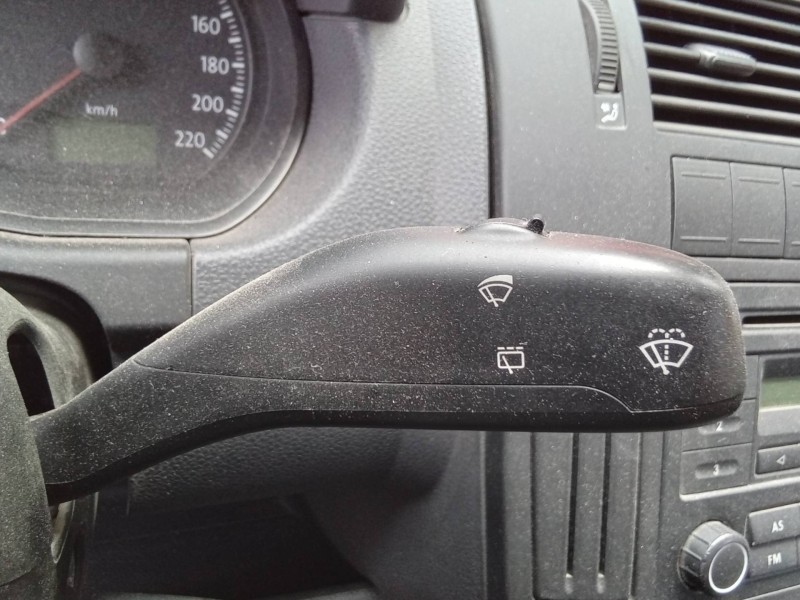 Recambio de mando multifuncion para volkswagen polo (9n3) advance referencia OEM IAM 6Q0953503AD 2187737 203257ATW