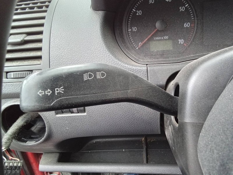 Recambio de mando multifuncion para volkswagen polo (9n3) advance referencia OEM IAM 6Q0953503AD 2187737 203257ATW