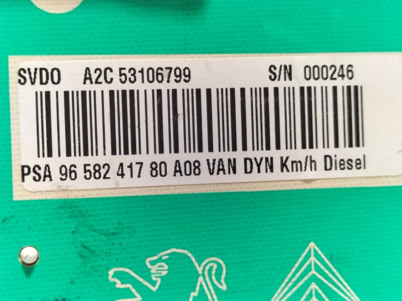 Recambio de cuadro instrumentos para peugeot 1007 dolce referencia OEM IAM 9658241780  