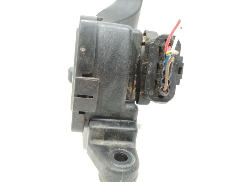 Recambio de potenciometro pedal para hyundai ix35 comfort 2wd referencia OEM IAM DH327272S000  
