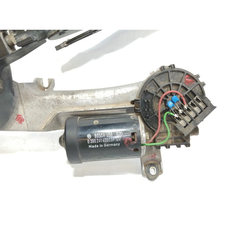 Recambio de motor limpia delantero para mercedes-benz clase e (w210) berlina diesel 300 turbodiesel (210.025) referencia OEM IAM