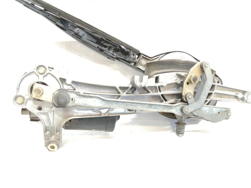 Recambio de motor limpia delantero para mercedes-benz clase e (w210) berlina diesel 300 turbodiesel (210.025) referencia OEM IAM