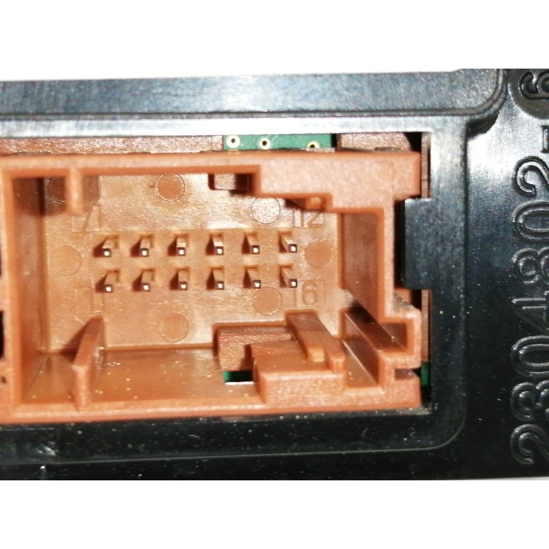 Recambio de cuadro instrumentos para citroën c4 cactus feel edition referencia OEM IAM 9813854080  