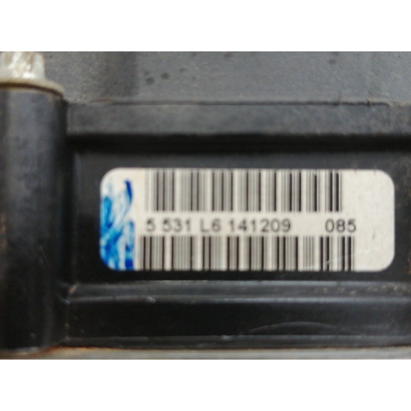 Recambio de abs para toyota auris ts referencia OEM IAM 4451002280  