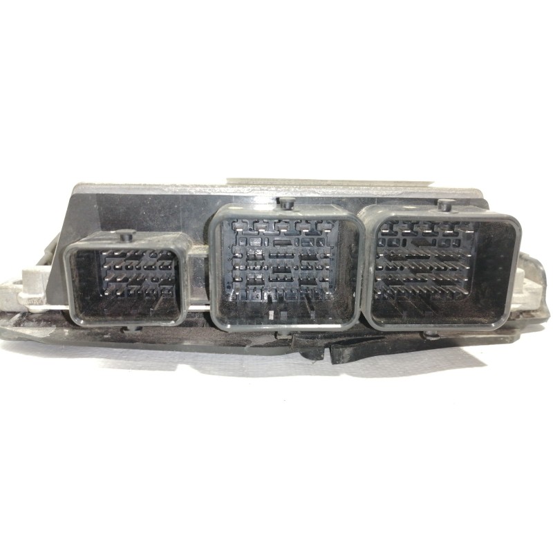 Recambio de centralita motor uce para citroën c4 cactus feel edition referencia OEM IAM 9811545080  