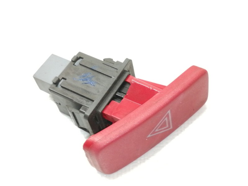 Recambio de warning para toyota auris ts referencia OEM IAM 8433202131  