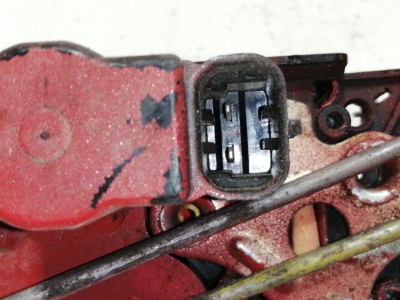 Recambio de cerradura puerta trasera derecha para chevrolet lacetti se referencia OEM IAM   