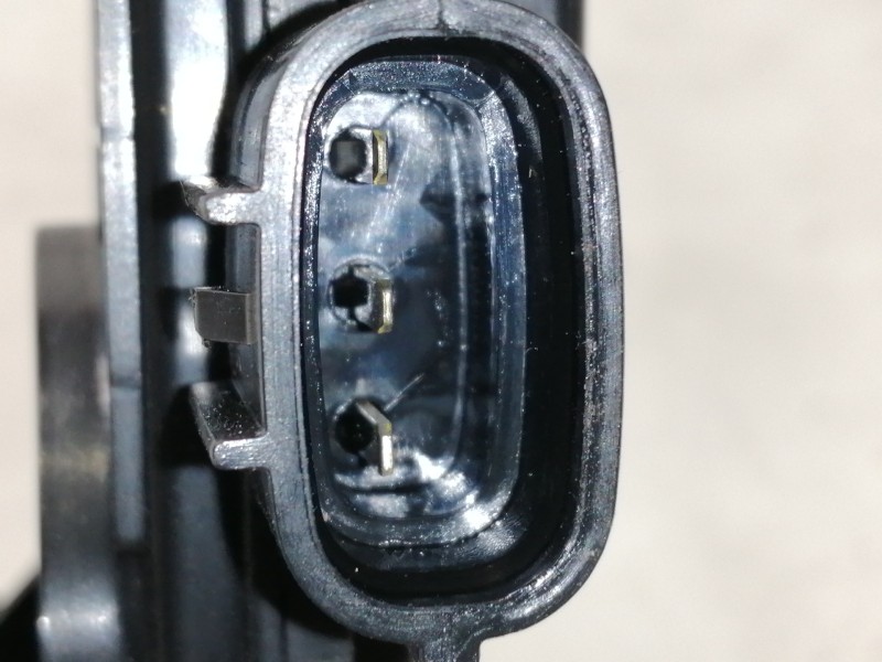 Recambio de cerradura maletero / porton para toyota auris ts referencia OEM IAM   