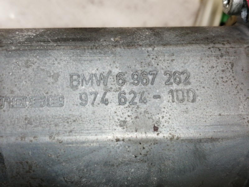 Recambio de elevalunas trasero derecho para bmw x5 (e70) 3.0d referencia OEM IAM 7137030S 974624100 6967262