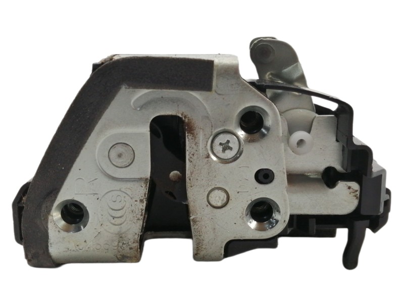 Recambio de cerradura puerta trasera derecha para toyota auris ts referencia OEM IAM A046693  