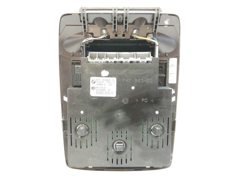 Recambio de luz interior para bmw x5 (e70) 3.0d referencia OEM IAM 74756300 6131916662901 / 61319166629 15956810 / 96557027