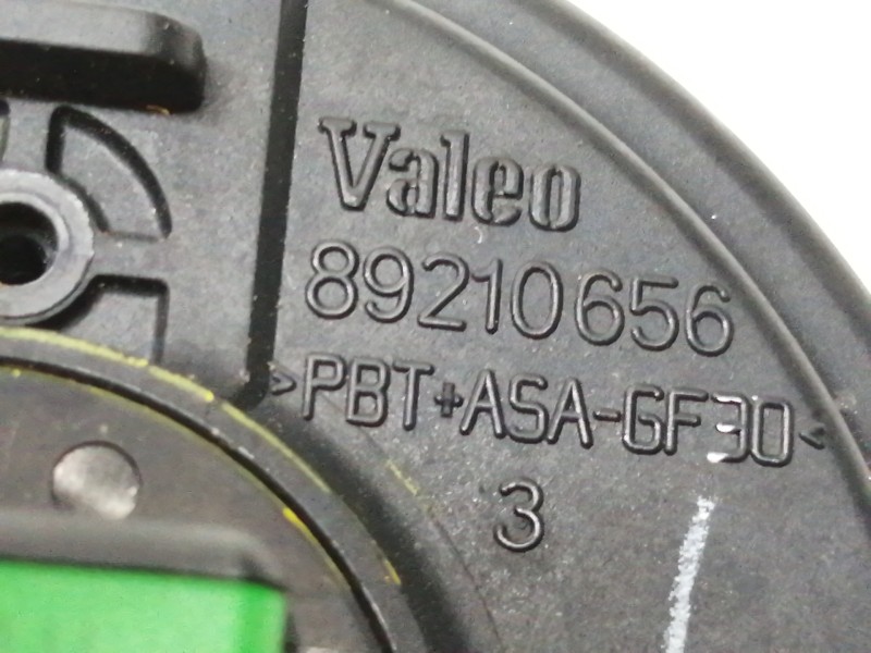 Recambio de faro antiniebla derecho para toyota auris ts referencia OEM IAM 89210656  