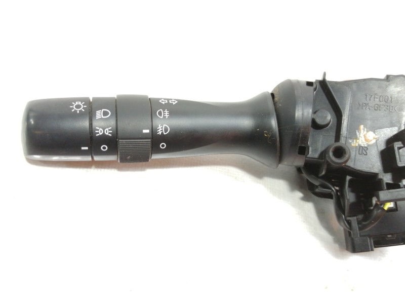 Recambio de mando intermitentes para toyota auris ts referencia OEM IAM 0229117F609  