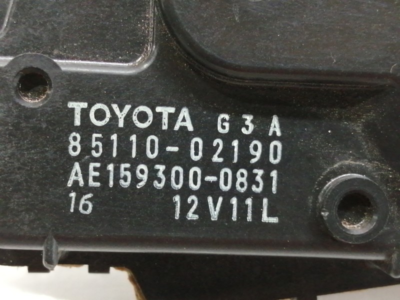 Recambio de motor limpia delantero para toyota auris ts referencia OEM IAM 8511002190  