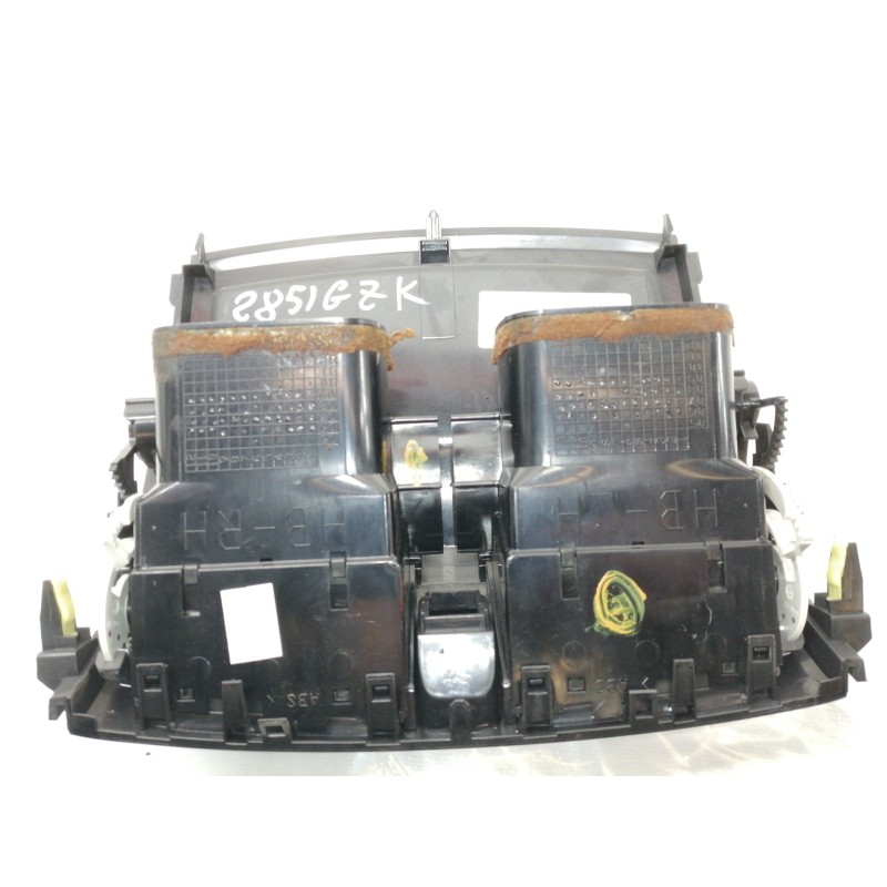 Recambio de rejilla aireadora para toyota auris ts referencia OEM IAM 5567002130  