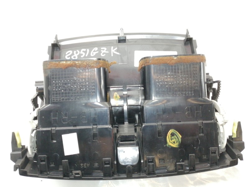 Recambio de rejilla aireadora para toyota auris ts referencia OEM IAM 5567002130  