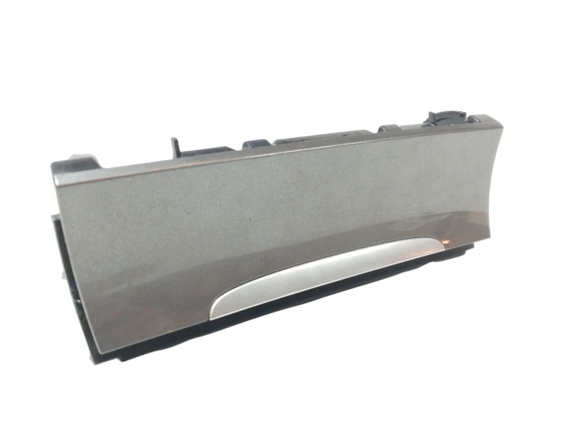 Recambio de cenicero para volkswagen passat berlina (3c2) edition referencia OEM IAM 3C0863284  