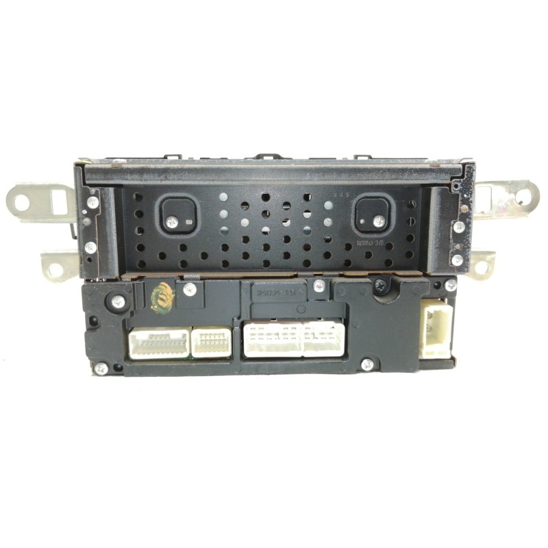 Recambio de sistema audio / radio cd para toyota auris ts referencia OEM IAM 8612002A50  