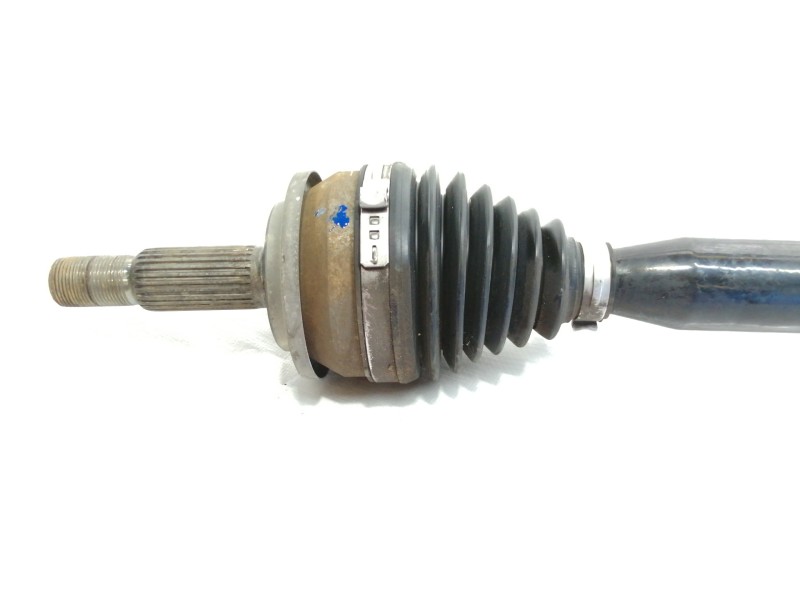 Recambio de transmision delantera derecha para toyota auris ts referencia OEM IAM   